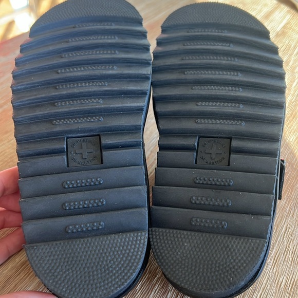 Dr. MARTENS RYKER BLACK LEATHER STRAP SLIDE SANDALS UNISEX MENS 4, WOMENS 5 - Picture 13 of 14